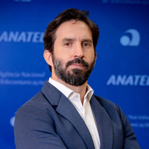 Gustavo-Santana-Borges-2023-800×800-002 Gustavo-Santana-Borges-2023-800x800-002